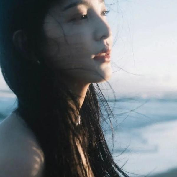 第3朵玫瑰